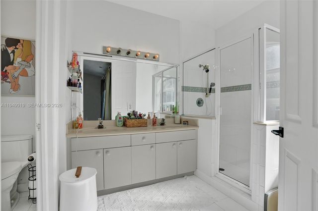 9046 SW 160th Ter, Palmetto Bay, FL 33157