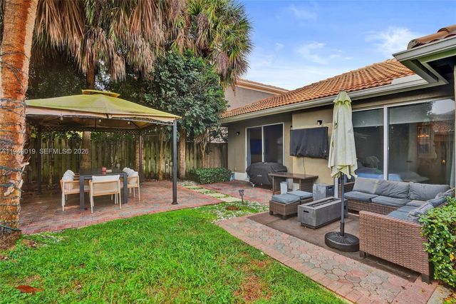 9046 SW 160th Ter, Palmetto Bay, FL 33157