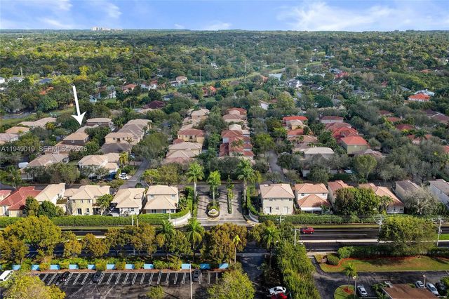 9046 SW 160th Ter, Palmetto Bay, FL 33157