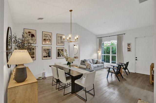 9046 SW 160th Ter, Palmetto Bay, FL 33157