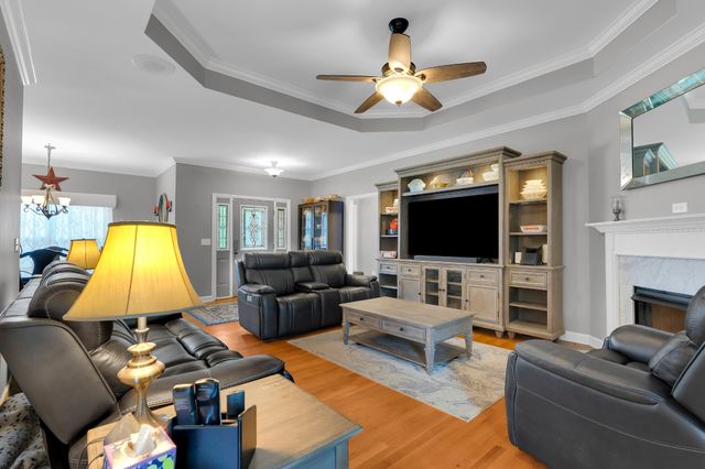 621 Big Oak Dr, Manchester, TN 37355