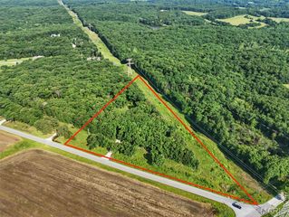 2575 County Farm Road, Wright City, MO 63390