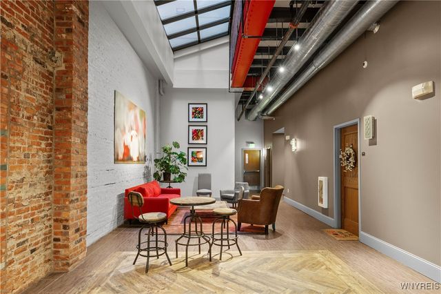 149 Swan 112, Buffalo, NY 14203