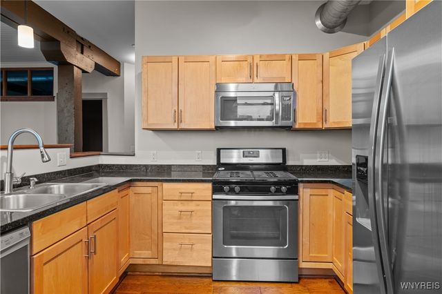 149 Swan 112, Buffalo, NY 14203