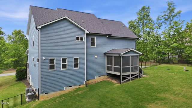1220 Whisper Woods Way, Wake Forest, NC 27587