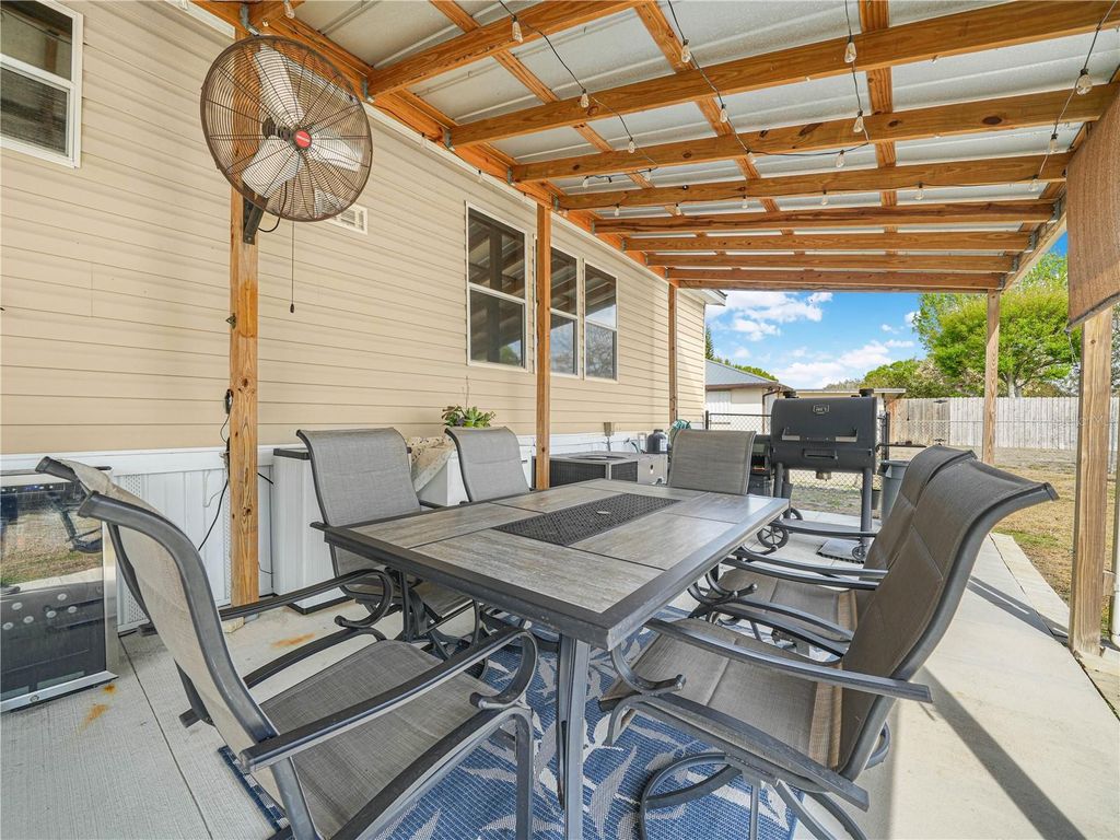 Image 23 of property listing at 2200 SE 24TH BOULEVARD, Okeechobee, FL 34974