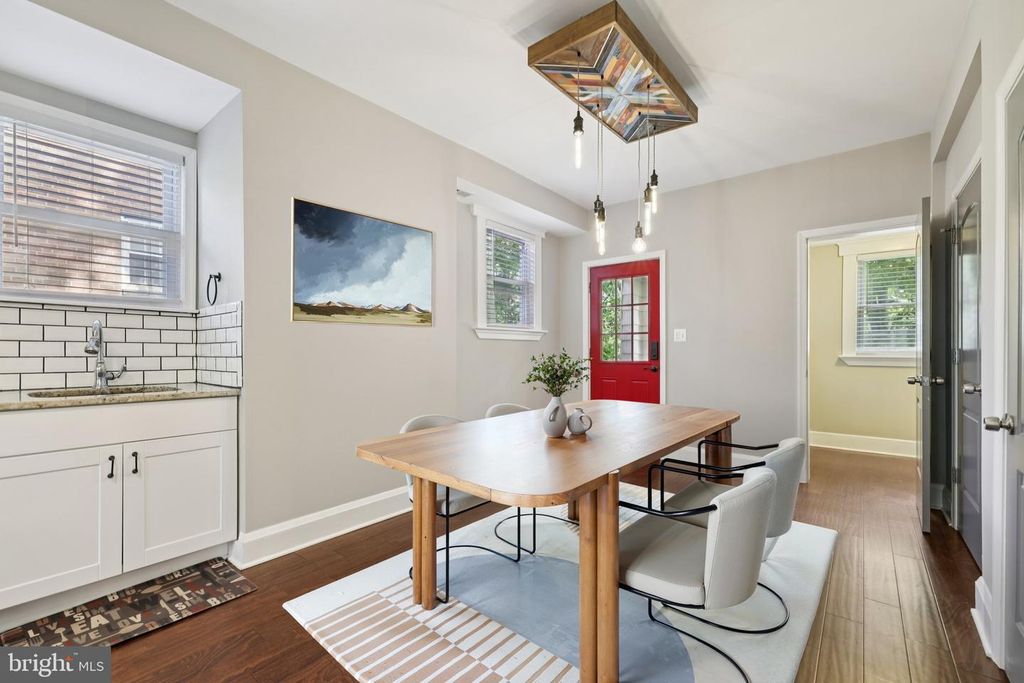 725 BROOKWOOD RD, Baltimore, MD 21229