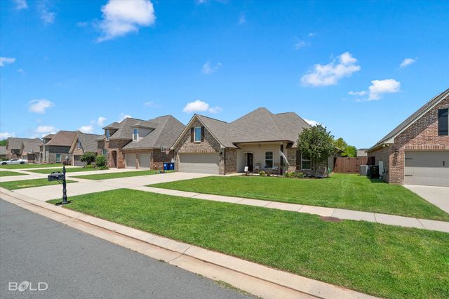 216 Apalachee Way, Bossier City, LA 71111