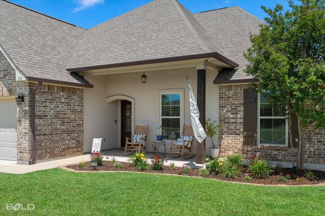 216 Apalachee Way, Bossier City, LA 71111