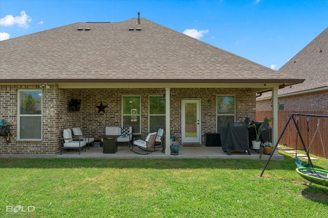 216 Apalachee Way, Bossier City, LA 71111
