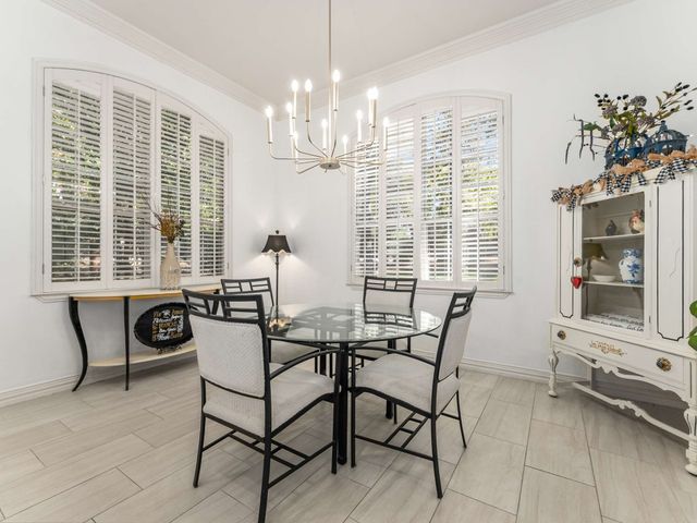 550 N Peytonville Avenue, Southlake, TX 76092