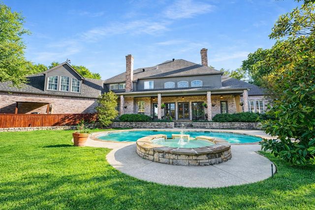 550 N Peytonville Avenue, Southlake, TX 76092