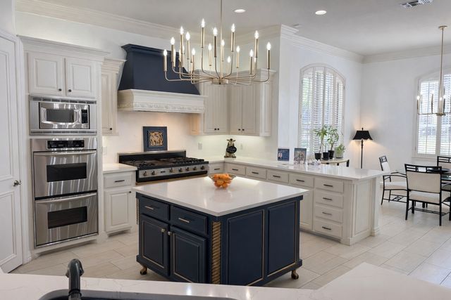 550 N Peytonville Avenue, Southlake, TX 76092