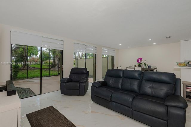 3325 Torremolinos Ave C-44, Doral, FL 33178