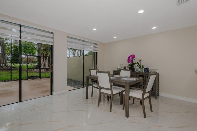 3325 Torremolinos Ave C-44, Doral, FL 33178