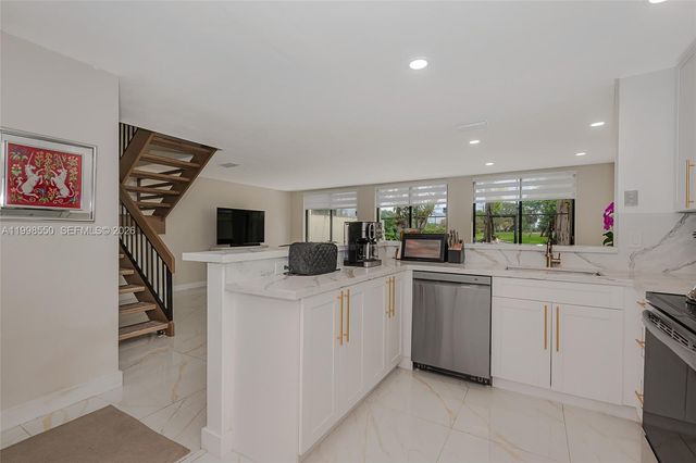 3325 Torremolinos Ave C-44, Doral, FL 33178