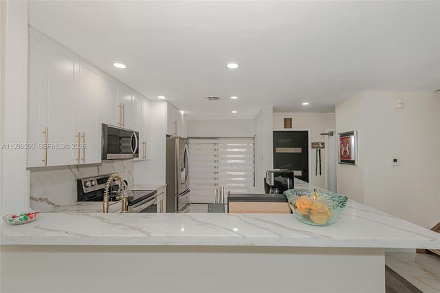 3325 Torremolinos Ave C-44, Doral, FL 33178