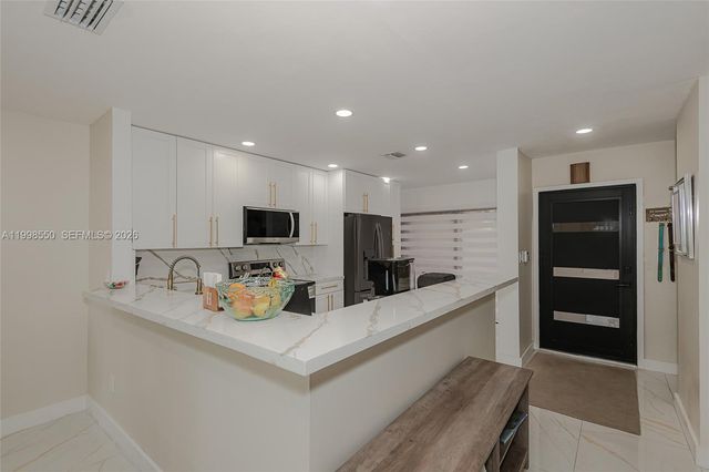 3325 Torremolinos Ave C-44, Doral, FL 33178