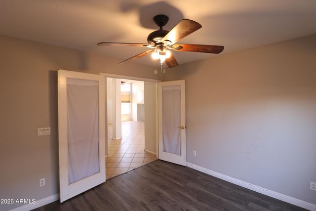 17059 W NORTHAMPTON Road, Surprise, AZ 85374