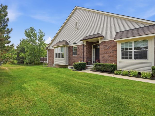 40466 Juniper Court, Clinton Twp, MI 48036