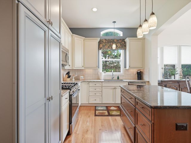 40466 Juniper Court, Clinton Twp, MI 48036