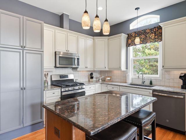 40466 Juniper Court, Clinton Twp, MI 48036