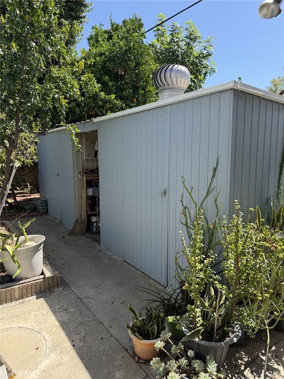 19127 Pioneer Boulevard 90, Artesia, CA 90701 — photo 4