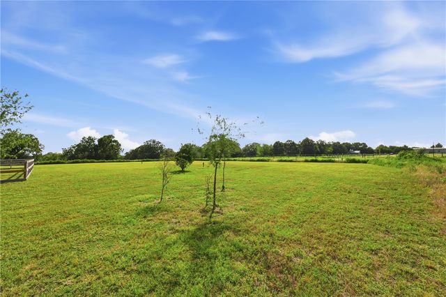 6477 Ridgeview Estates Lane, Bryan, TX 77808