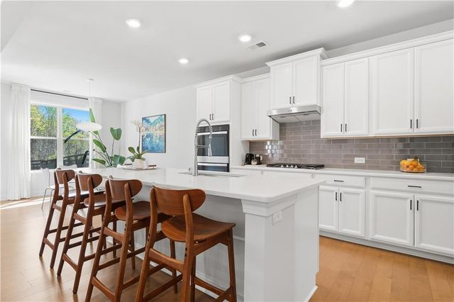 462 Carmichael Circle, Canton, GA 30115