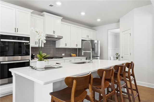 462 Carmichael Circle, Canton, GA 30115