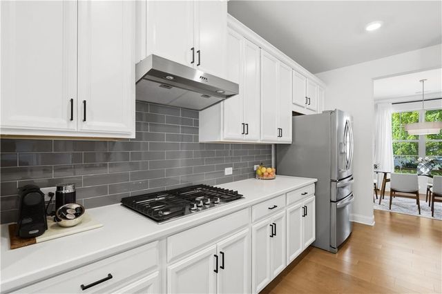 462 Carmichael Circle, Canton, GA 30115