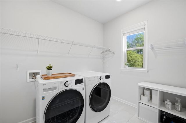 462 Carmichael Circle, Canton, GA 30115