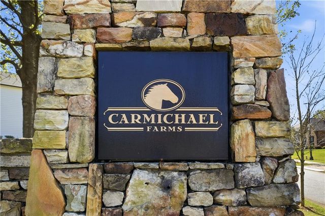 462 Carmichael Circle, Canton, GA 30115