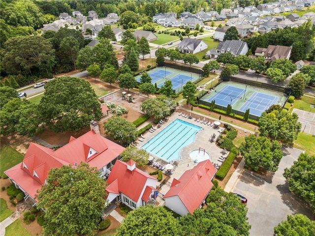 462 Carmichael Circle, Canton, GA 30115