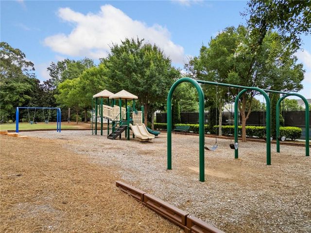 462 Carmichael Circle, Canton, GA 30115