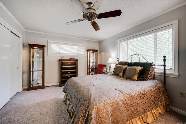 800 Grandview Heights, Conway, AR 72032