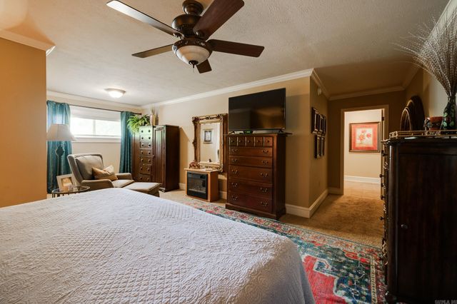 800 Grandview Heights, Conway, AR 72032