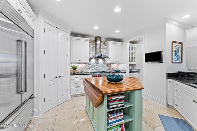 5025 1ST COAST Highway 202B, Fernandina Beach, FL 32034