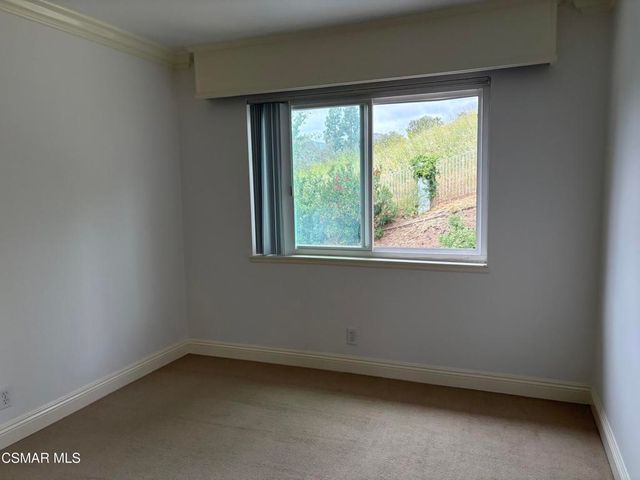 28649 Acacia Glen Street, Agoura Hills, CA 91301