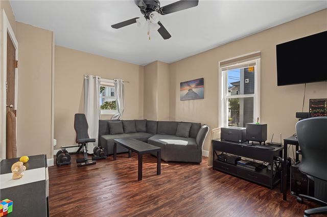 448 Public Street, Providence, RI 02907
