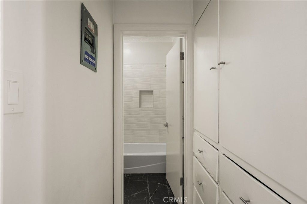 Image 21 of property listing at 1861 -1871 Pacific Avenue, Long Beach, CA 90806