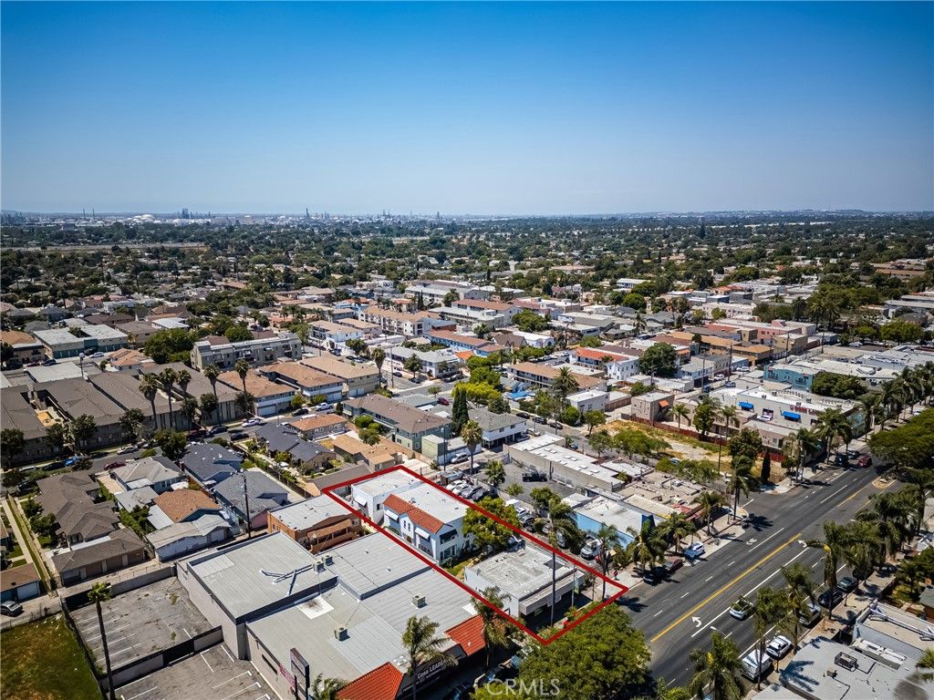 Image 30 of property listing at 1861 -1871 Pacific Avenue, Long Beach, CA 90806