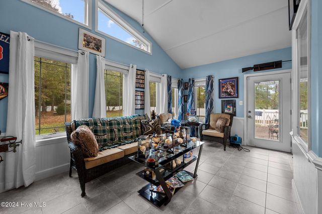 3195 Northwoods Drive, Jacksonville, NC 28540