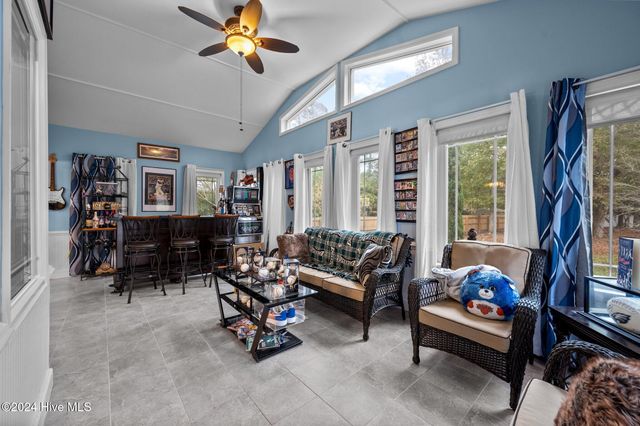 3195 Northwoods Drive, Jacksonville, NC 28540