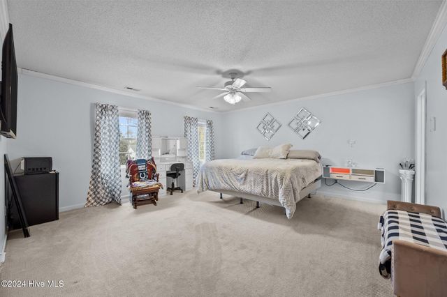3195 Northwoods Drive, Jacksonville, NC 28540