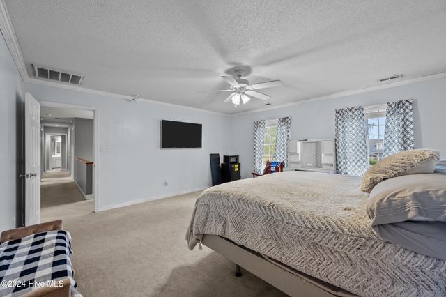 3195 Northwoods Drive, Jacksonville, NC 28540