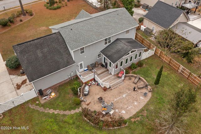 3195 Northwoods Drive, Jacksonville, NC 28540