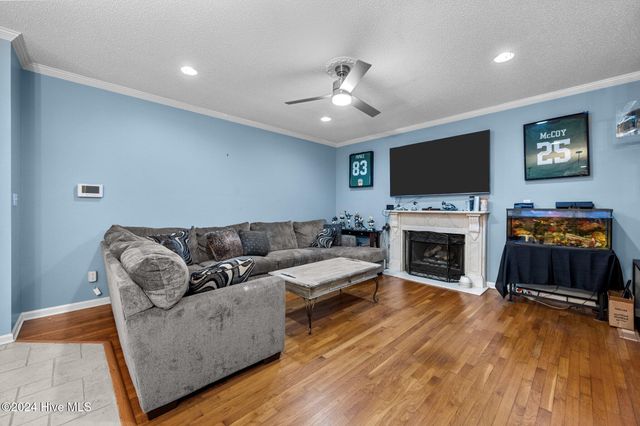 3195 Northwoods Drive, Jacksonville, NC 28540