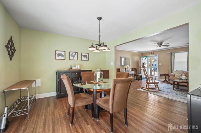 105 Applegate Avenue, Monroe, NJ 07726