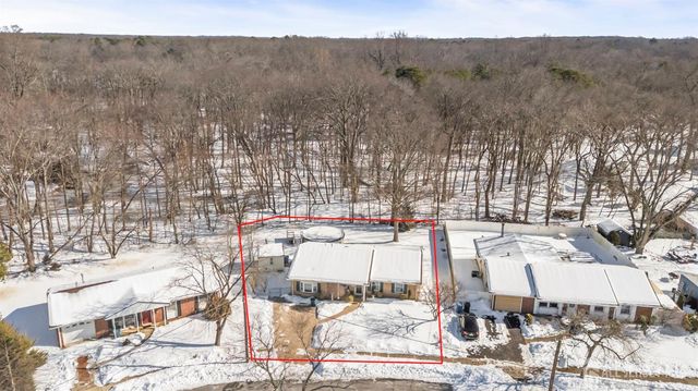 105 Applegate Avenue, Monroe, NJ 07726